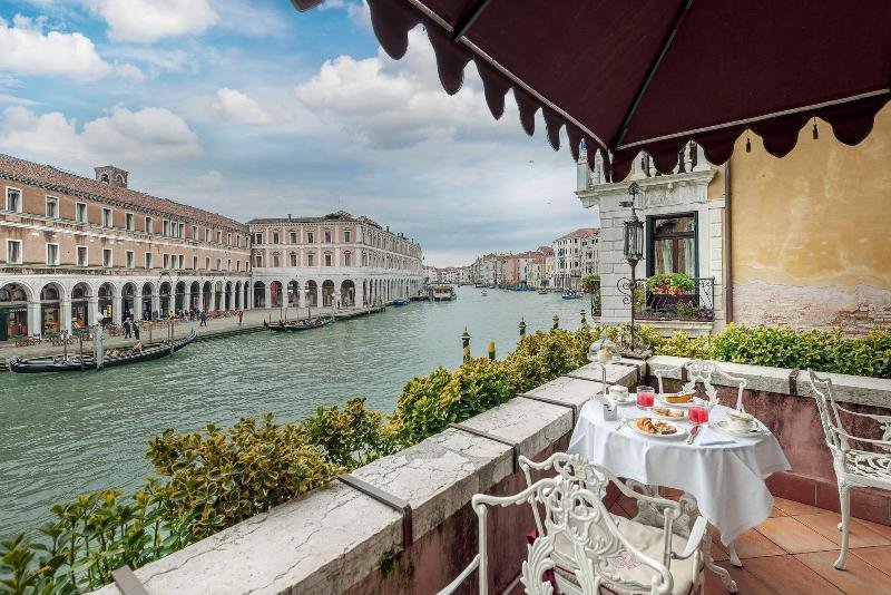 Al Ponte Antico Hotel Venice Exterior photo