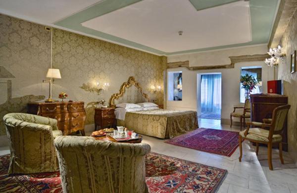 Al Ponte Antico Hotel Venice Room photo